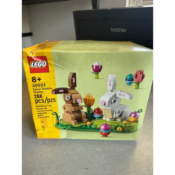 Lego Easter Rabbits Display 40523 - NEW IN BOX - Picture 1 of 3